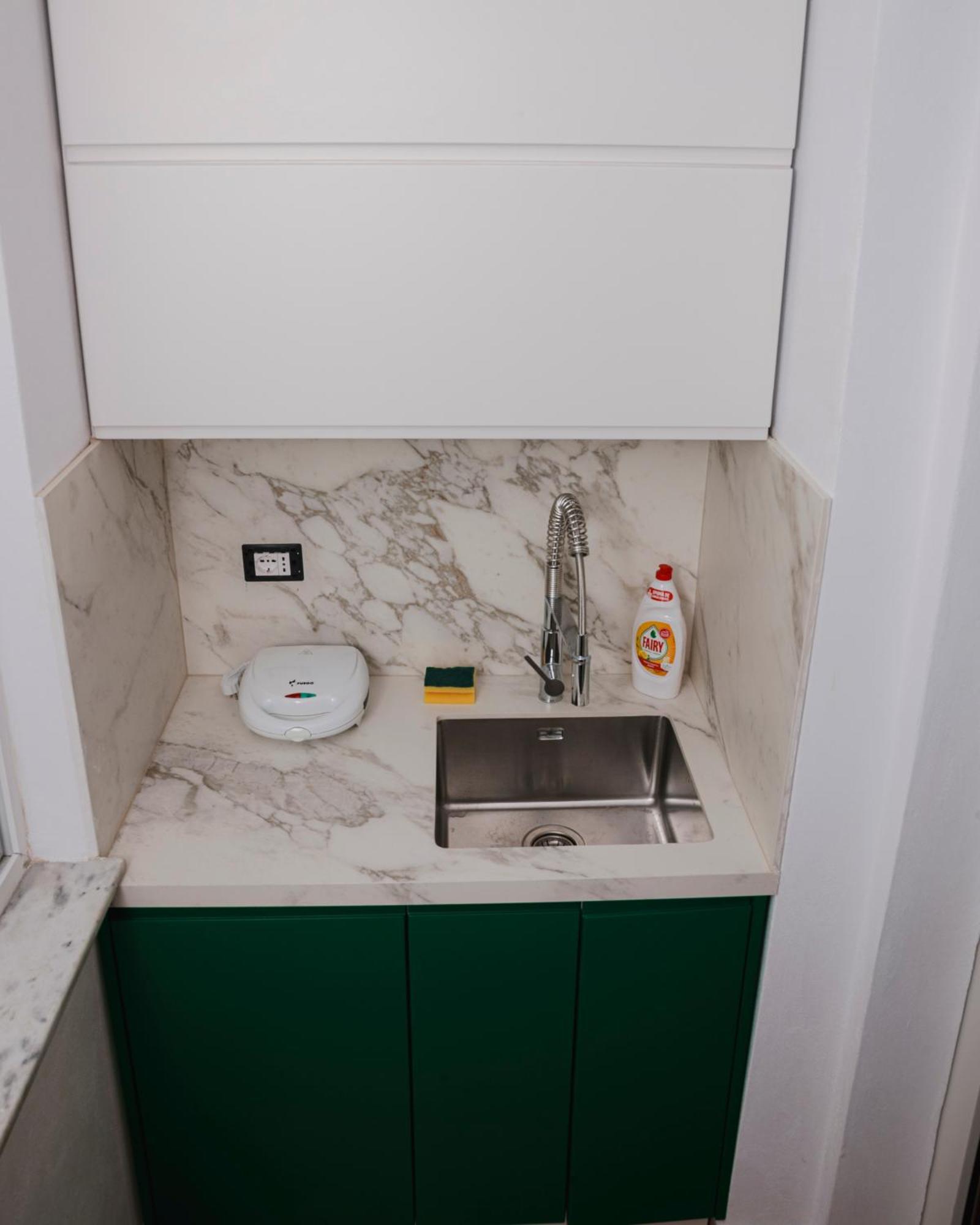Via Albania - Myslym Shyri Appartement